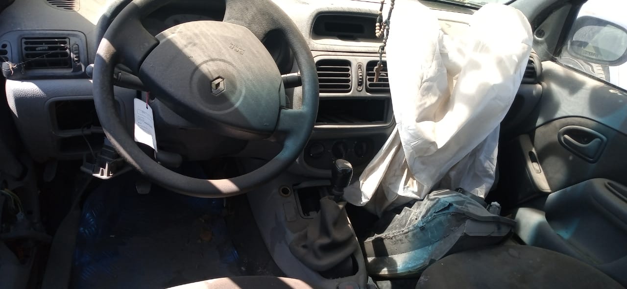 Renault CLIO 2007    EN DESARME